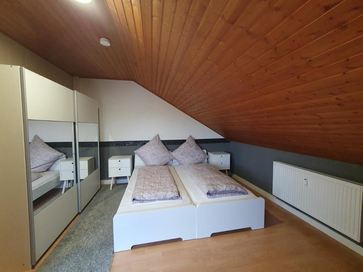 Wohnung Mit Ausblick In Tauberbischofsheim Extérieur photo